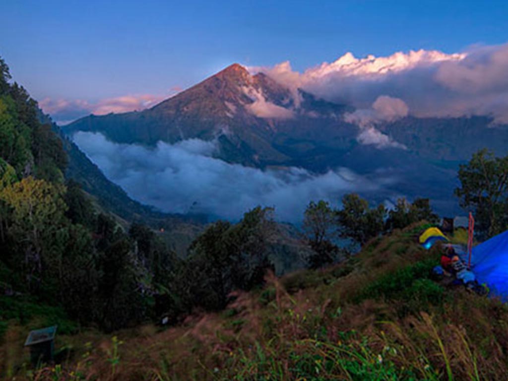 Rinjani Trekking - Bali Tour