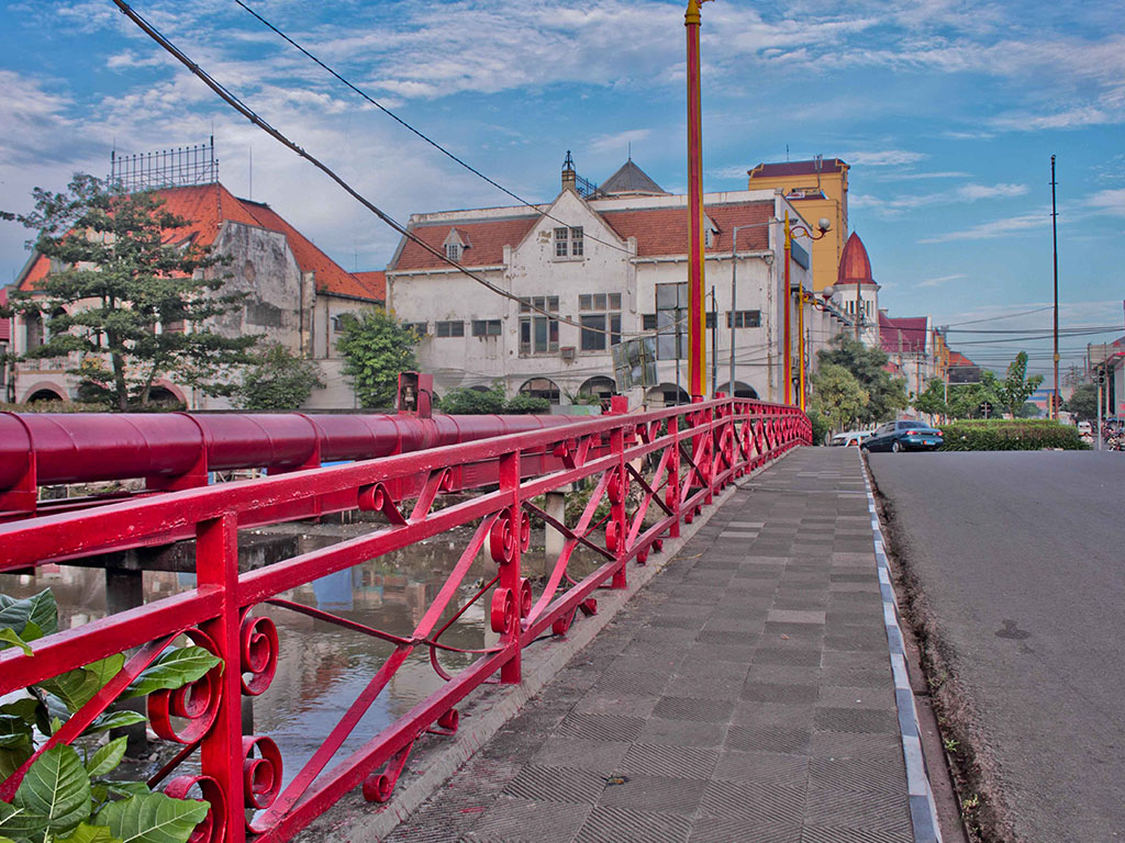 Red Bridge Jembatan Merah Surabaya