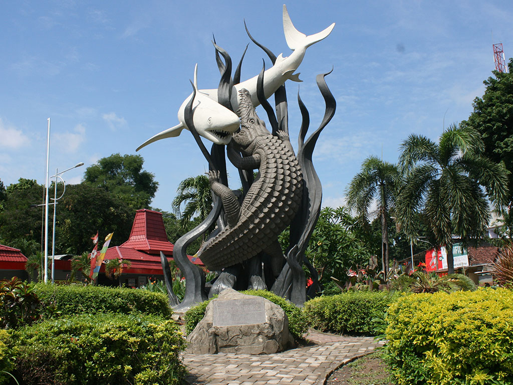 Surabaya Icon, Surabaya Guide by Bali Tour