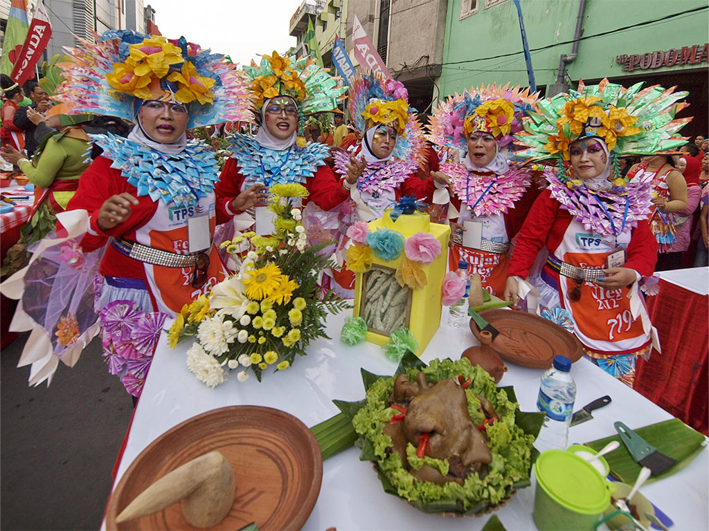 Rujak Cingur Festival Surabaya City Guide